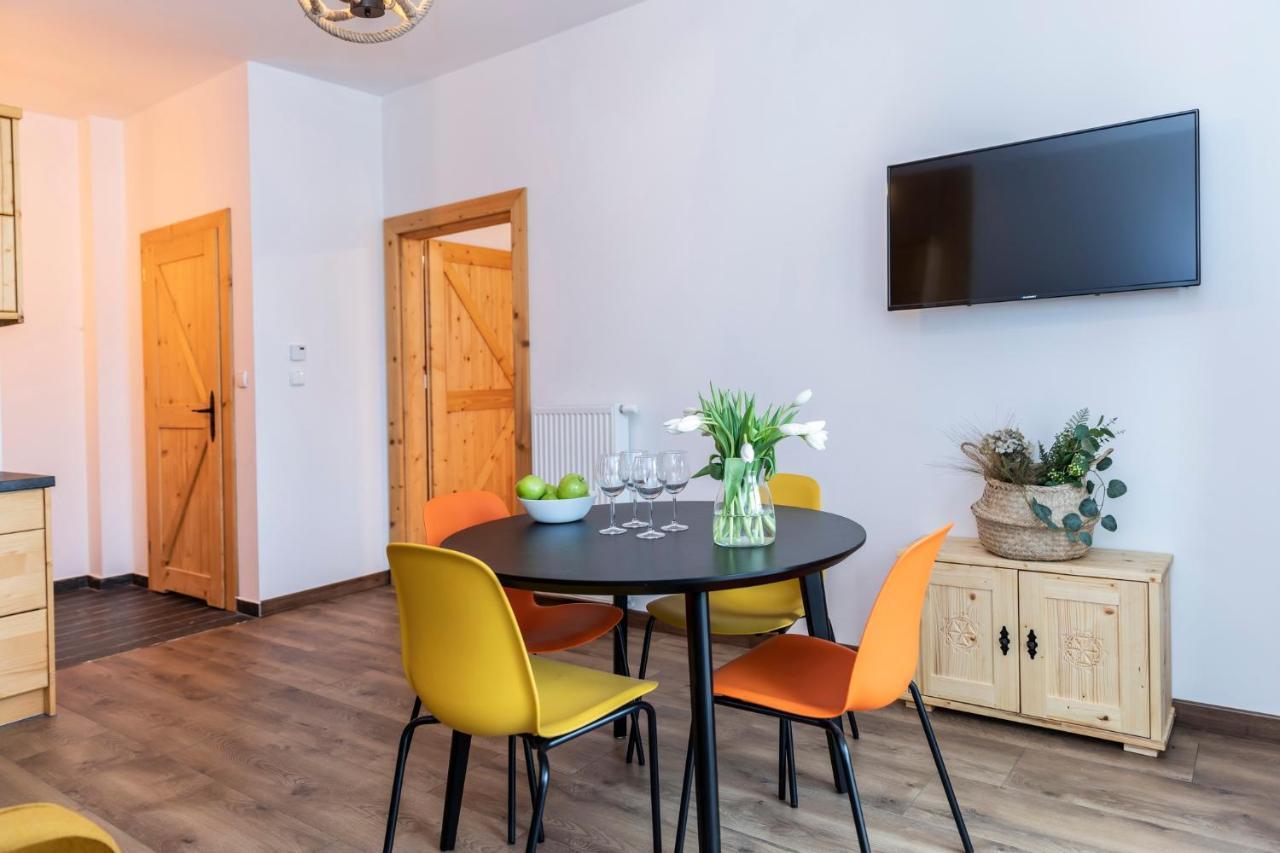 Udanypobyt Krzeptowki Potok Apartmán *